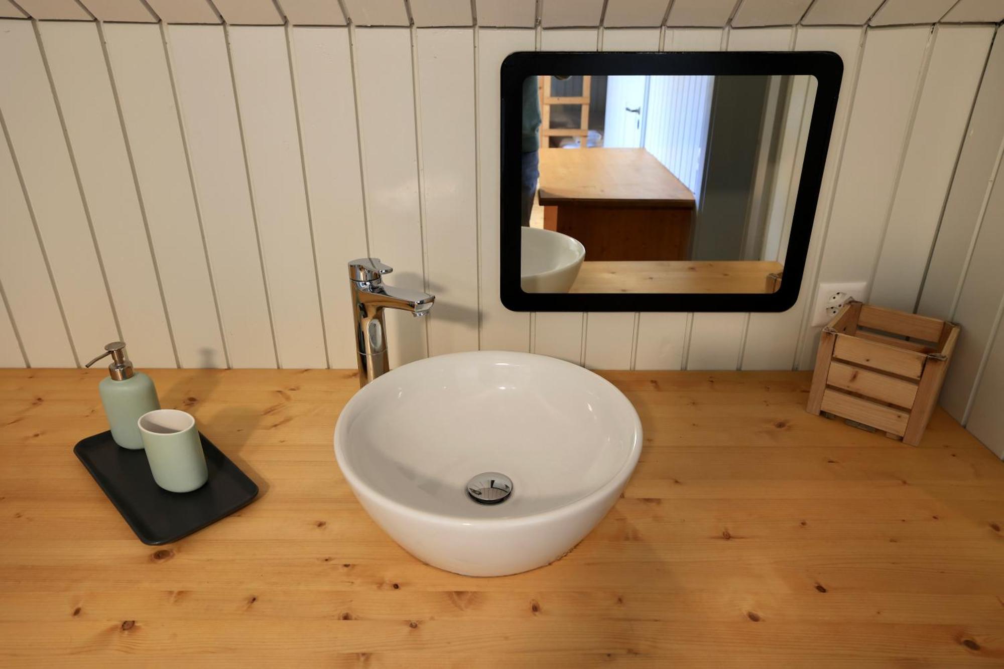 B&B Langenberg Langnau am Albis Buitenkant foto